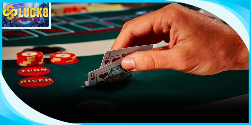 Bí quyết đấu trí Bluff đỉnh cao mang tới cho tay súng tỷ lệ thu hẹp rủi ro tối đa